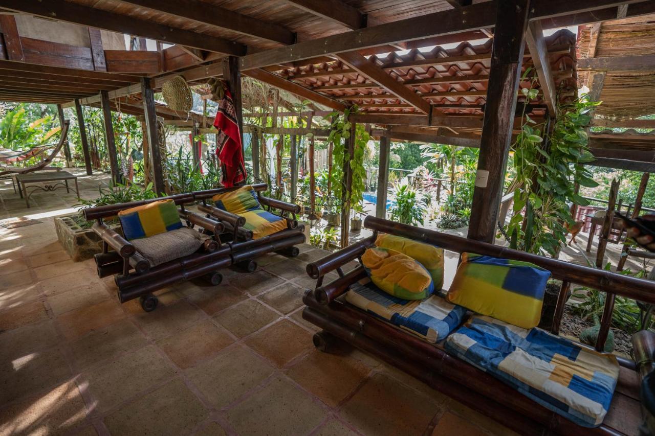 Princesa De La Luna Ecolodge ラ・フォルトゥナ エクステリア 写真