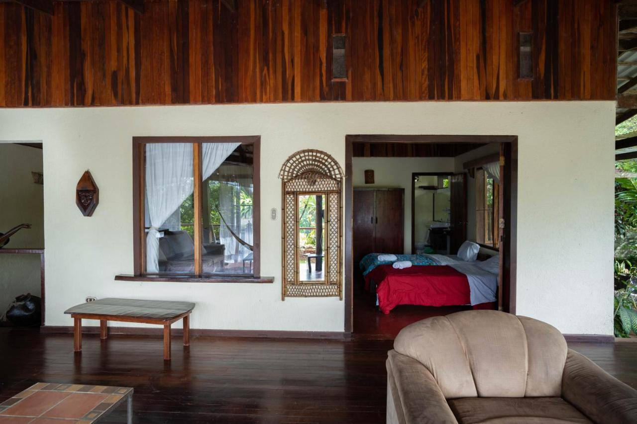 Princesa De La Luna Ecolodge ラ・フォルトゥナ エクステリア 写真