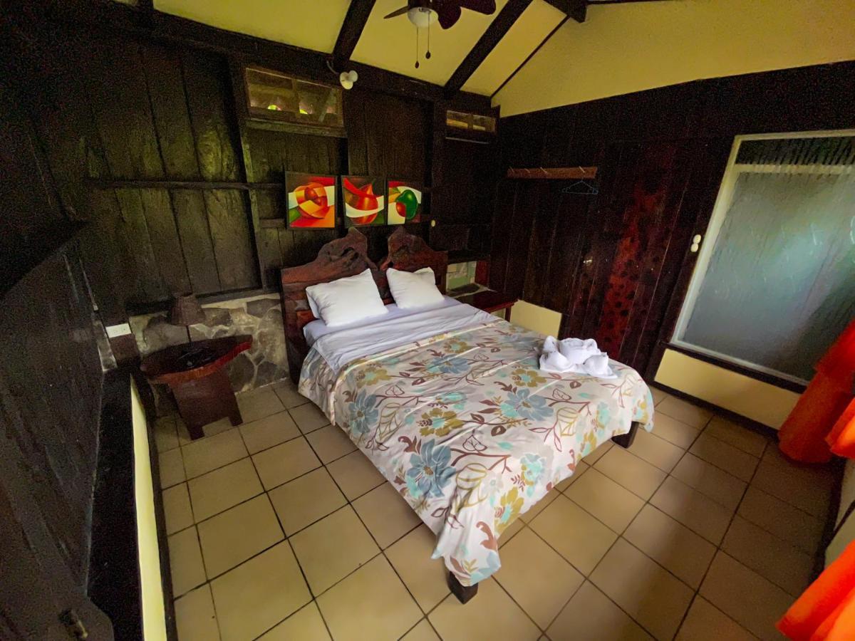 Princesa De La Luna Ecolodge ラ・フォルトゥナ エクステリア 写真